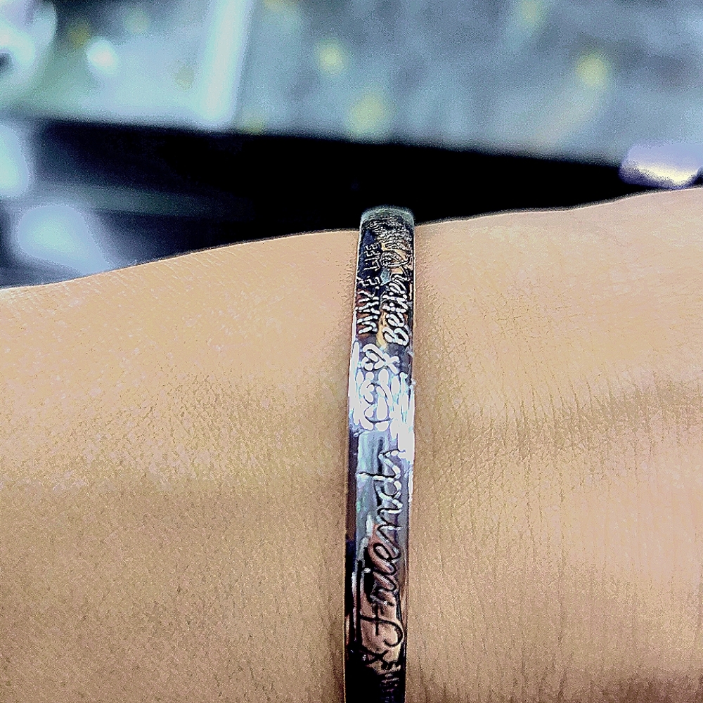 Macys silver adjustable  engraved  BEST FRIEND bracelet!